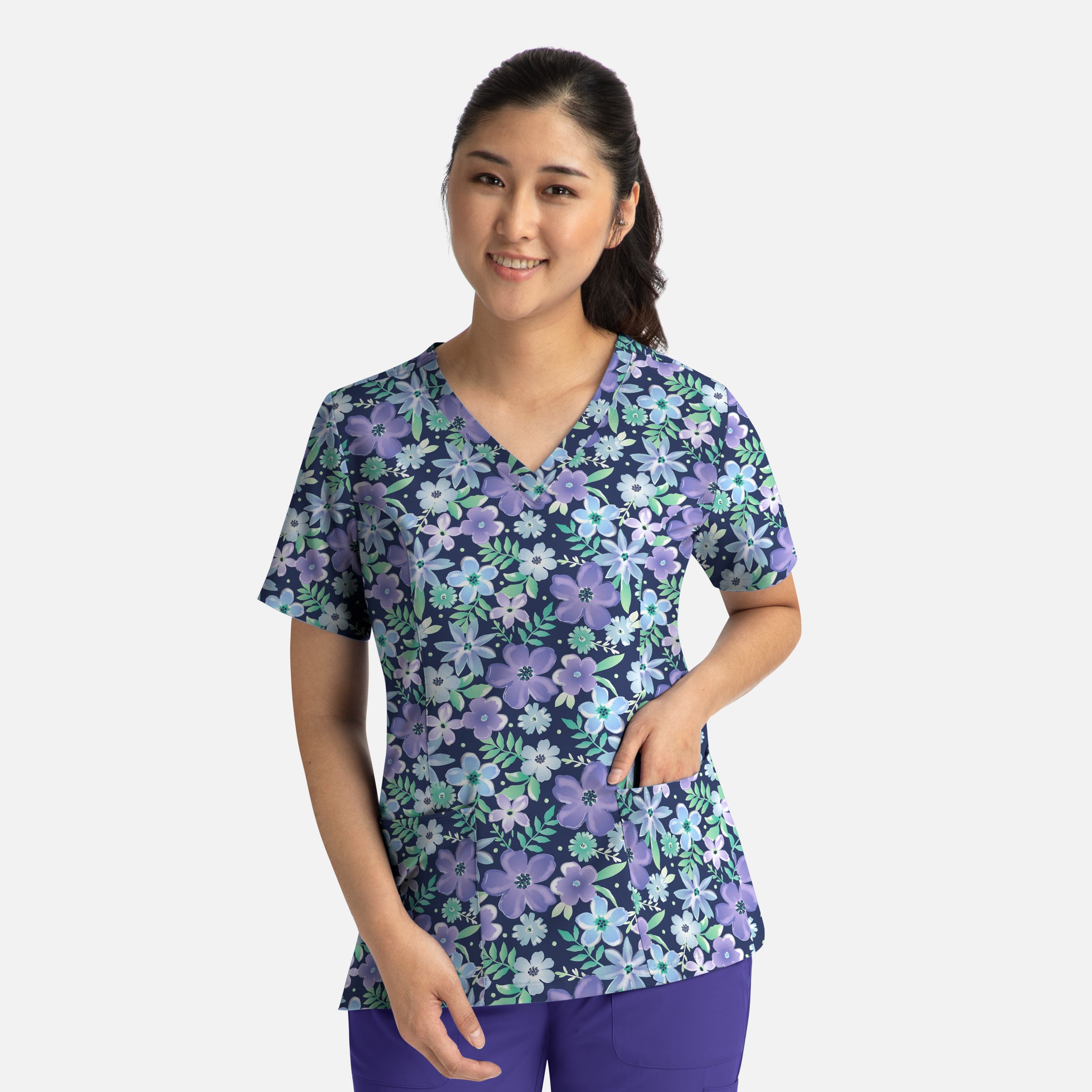 Maevn Prints 1767 Women’s V-Neck Print Top
