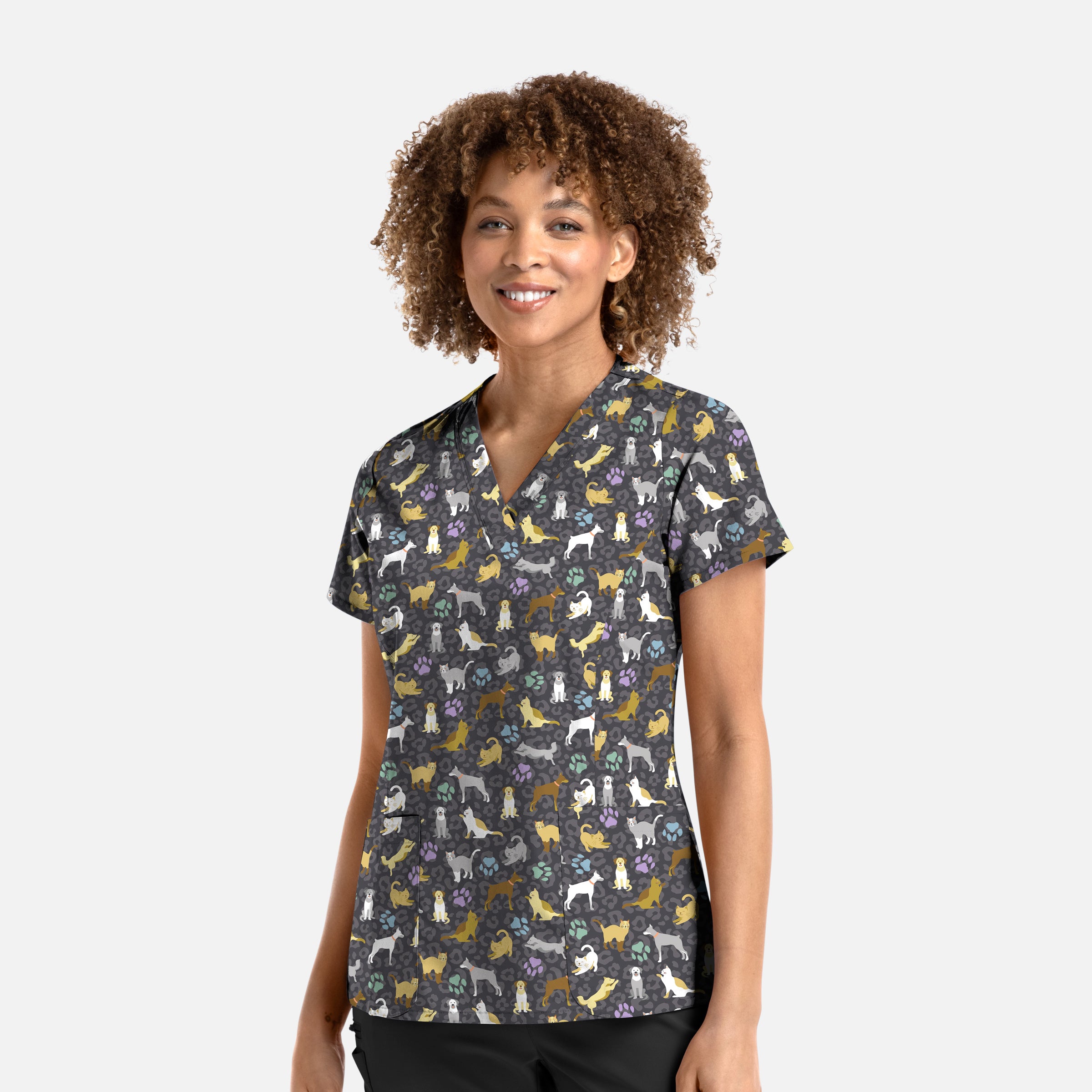 Maevn Prints 1767 Women’s V-Neck Print Top