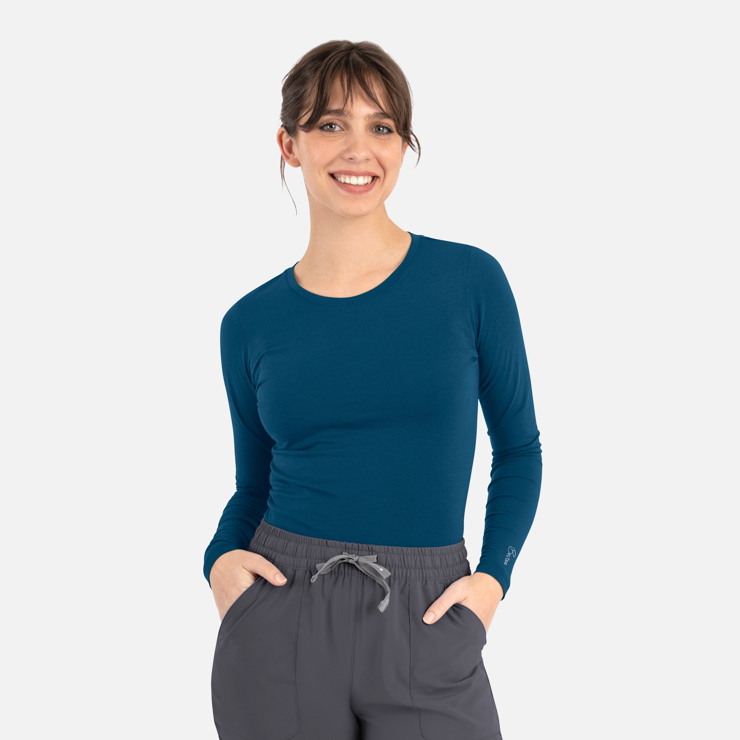 Maevn BESTEE 6909 Women’s Basic Long Sleeve Underscrub Tee