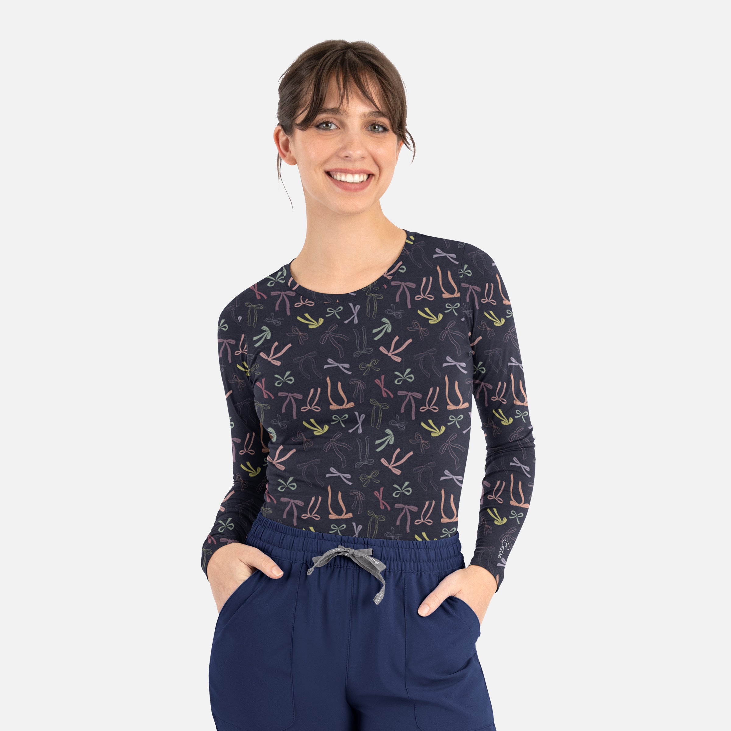 Maevn BESTEE 6909 Women’s Basic Long Sleeve Underscrub Tee
