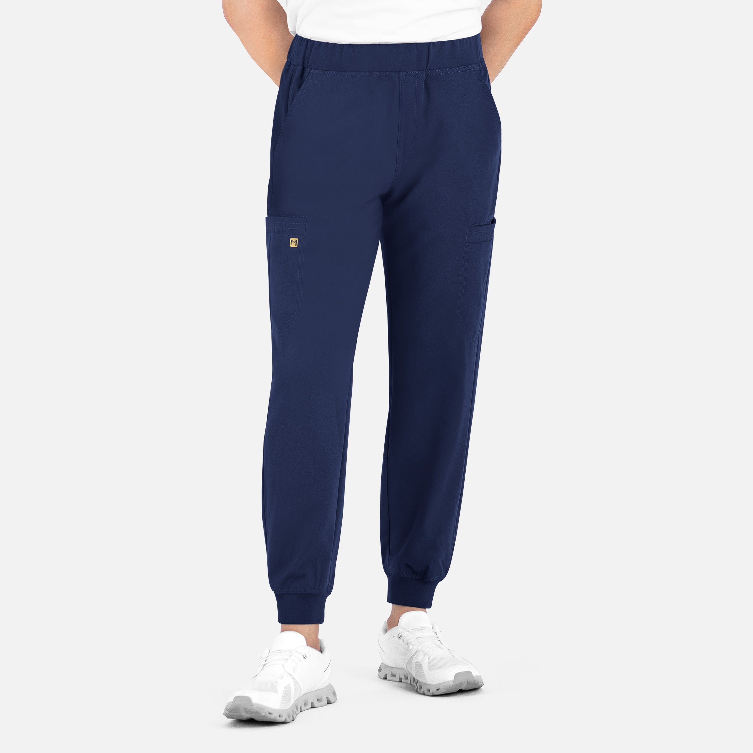 8902 Heather Navy View 15