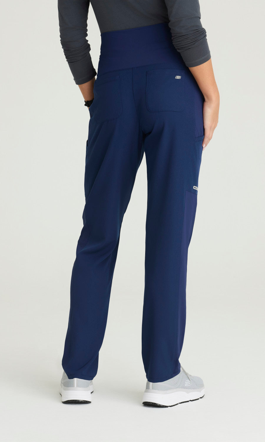 SKP705 Navy Back