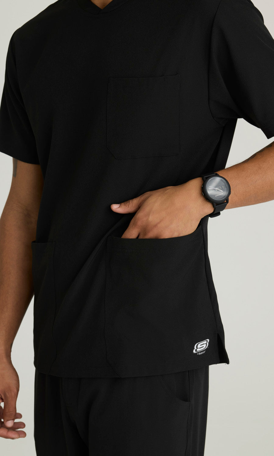 SKT082 Black Detail