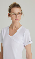 SK102 White Detail