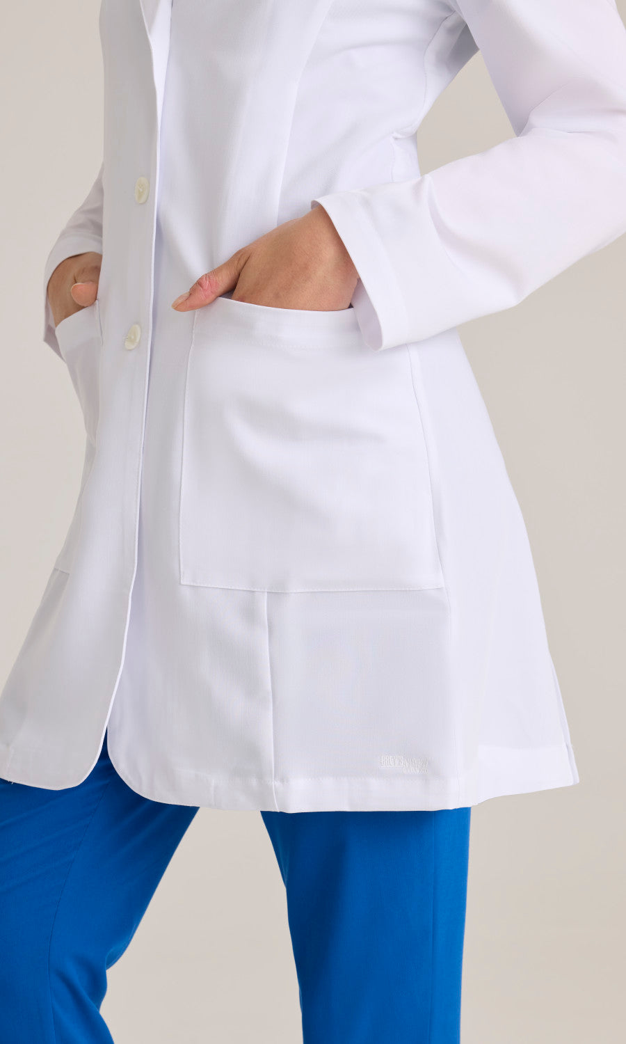 2402 White Detail