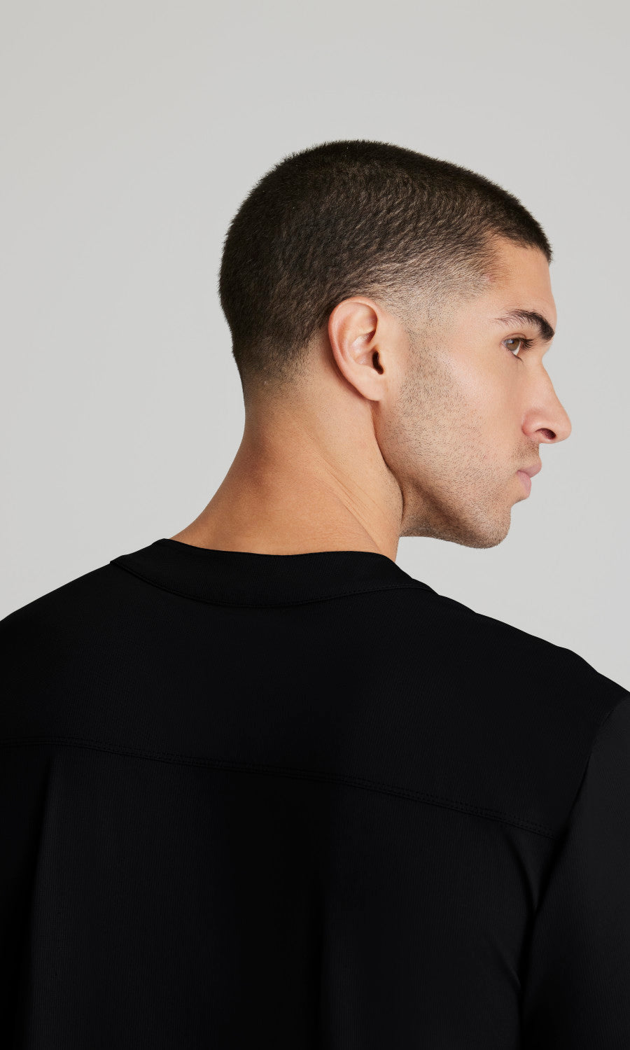 SKT229 Black Detail