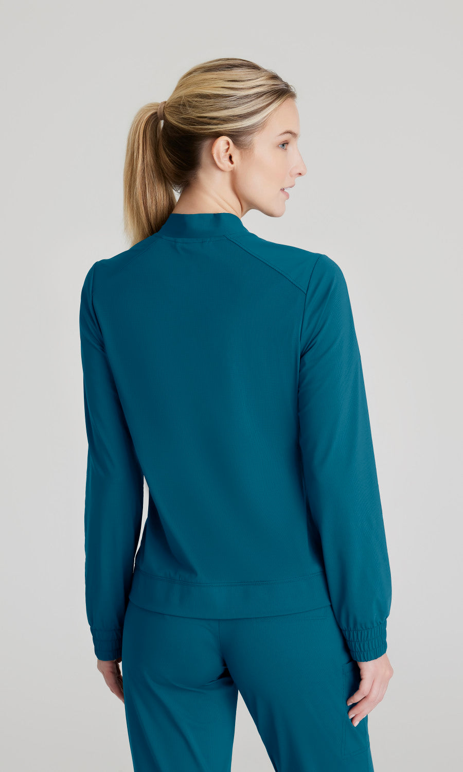 SKW919 Bahama Back