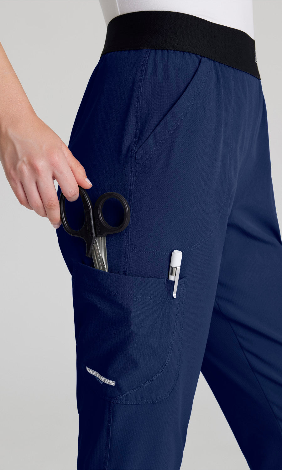SK202P Navy Detail