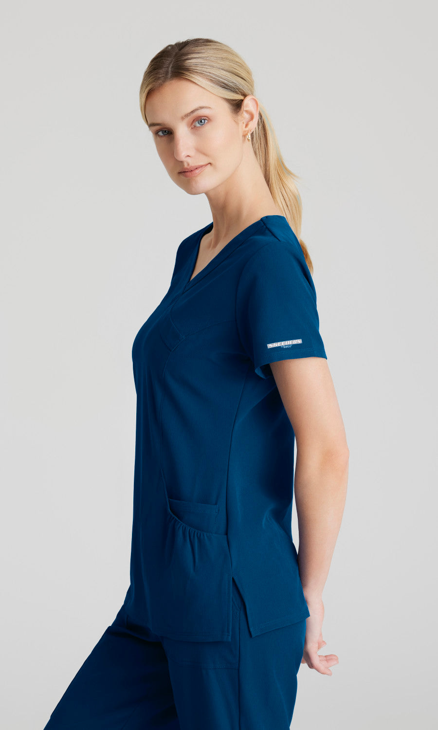 SKT064 Navy Side